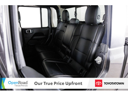 used 2021 Jeep Gladiator car, priced at $34,598