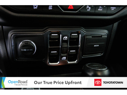 used 2021 Jeep Gladiator car, priced at $34,598