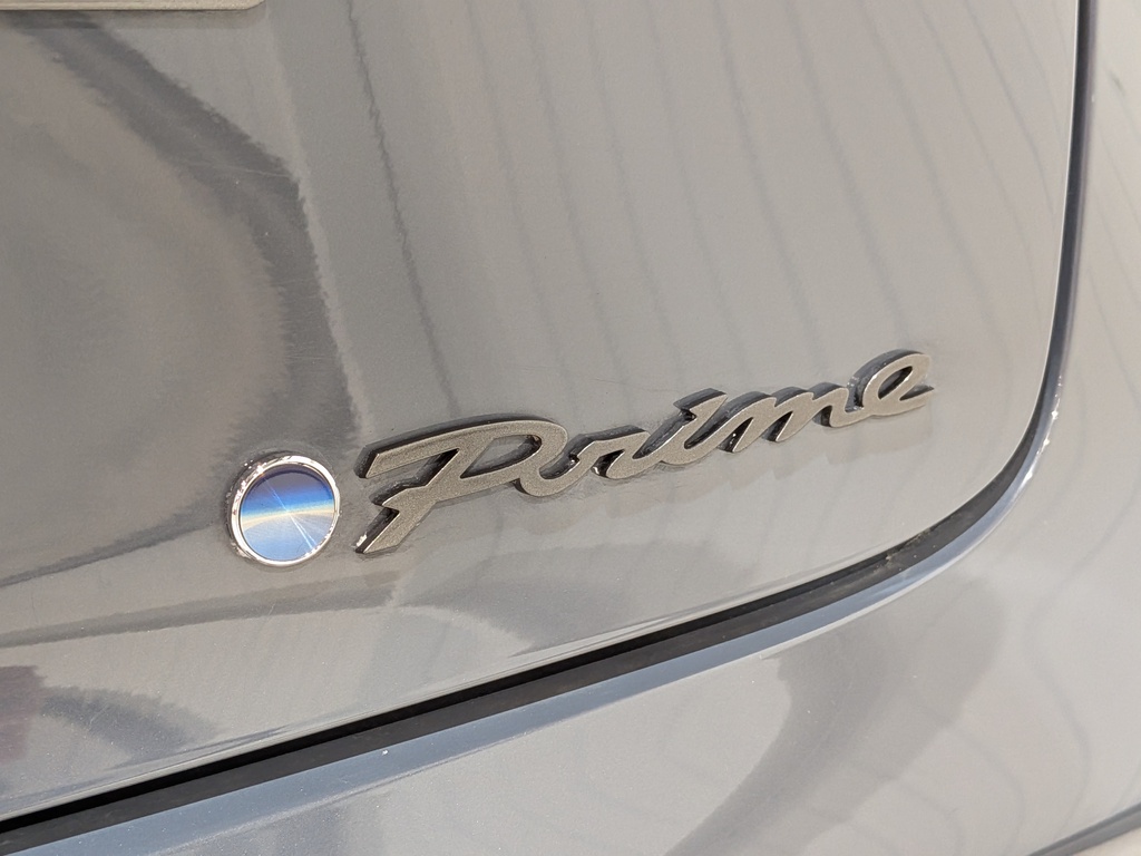 Toyota Prius Prime 2023