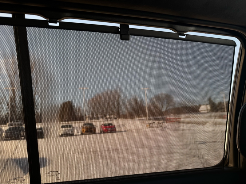 2023 Jeep Grand Wagoneer - Gallery image 35