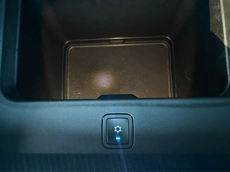 2023 Jeep Grand Wagoneer - Gallery image 30