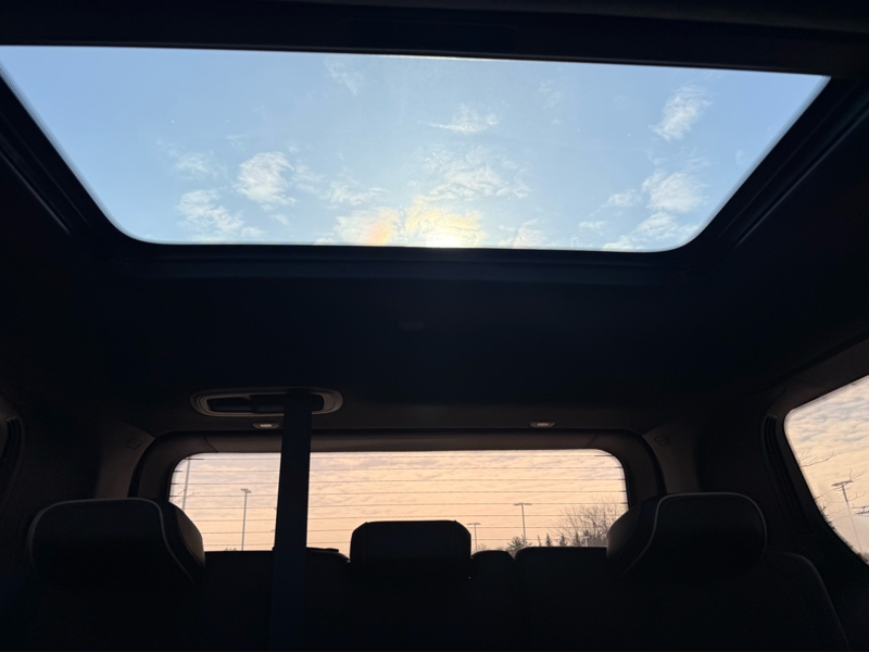 2023 Jeep Grand Wagoneer - Gallery image 40