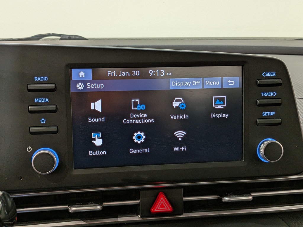 Hyundai Elantra 2023