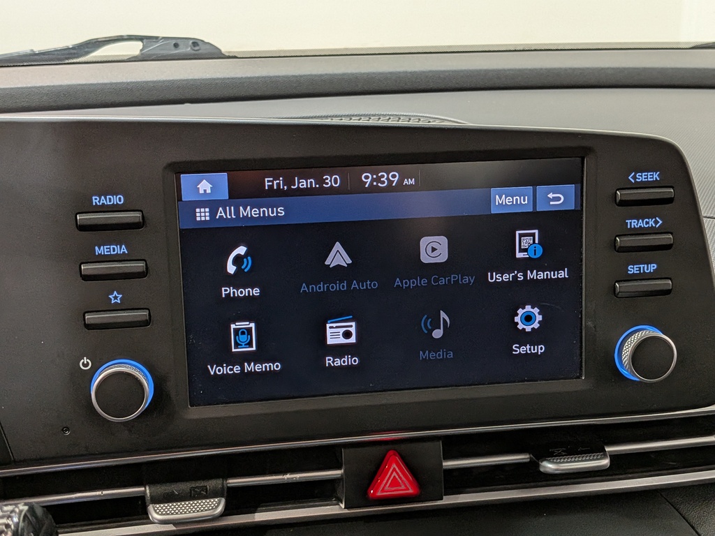 Hyundai Elantra 2023