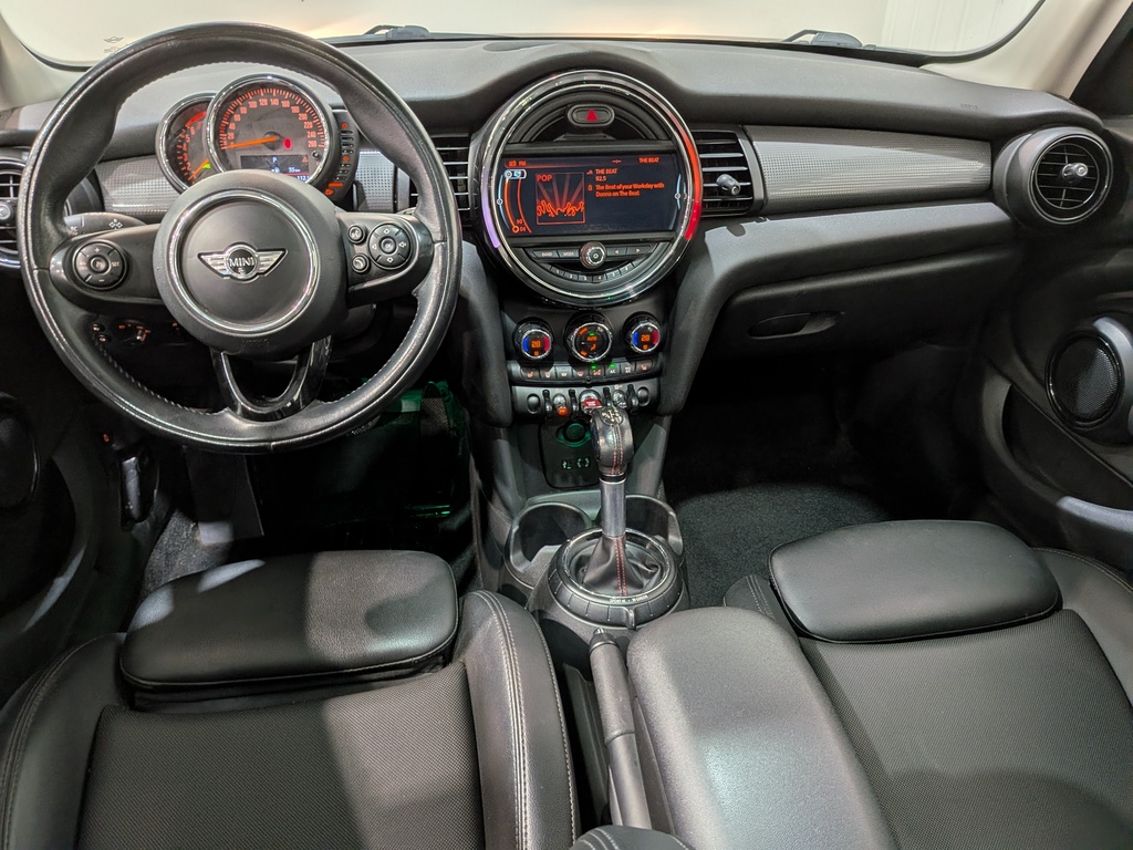 MINI Cooper Hardtop 2016