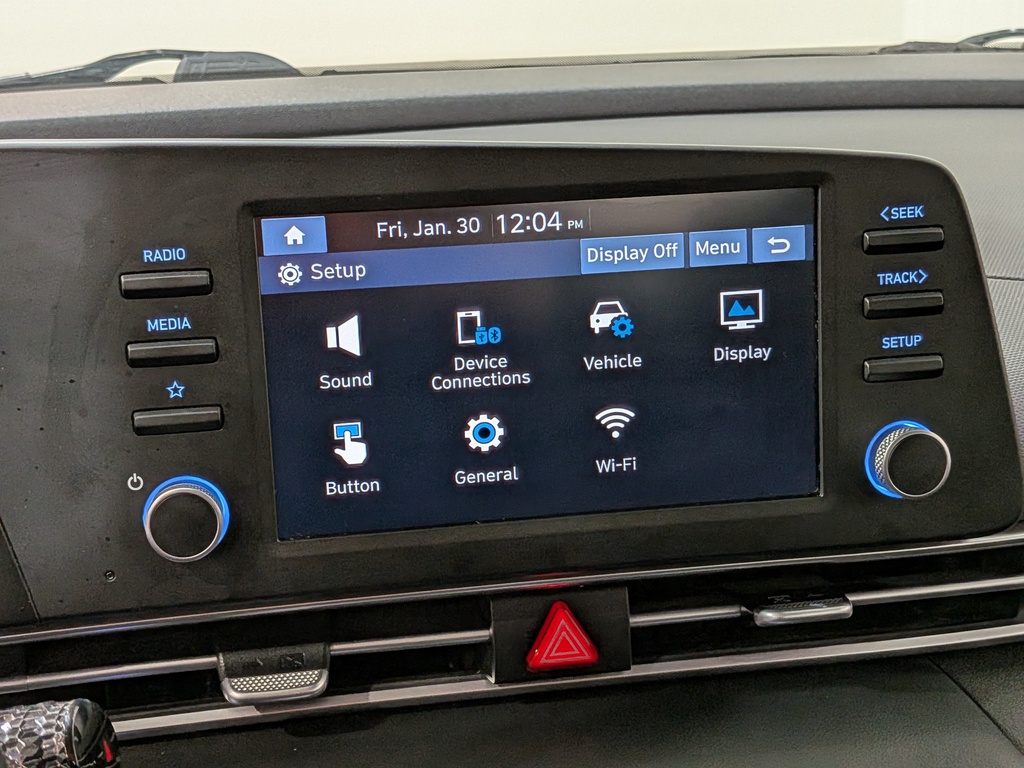 Hyundai Elantra 2023