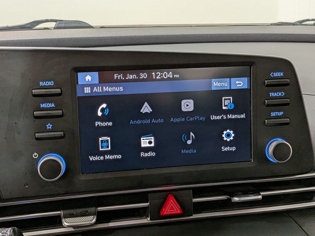 Hyundai Elantra 2023