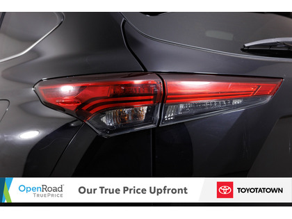 used 2020 Toyota Highlander car, priced at $36,998