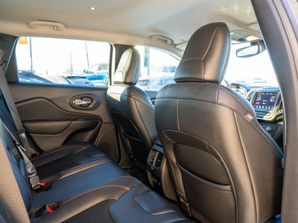 used 2021 Jeep Cherokee car, priced at $29,994