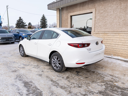 used 2022 Mazda Mazda3 car, priced at $25,888