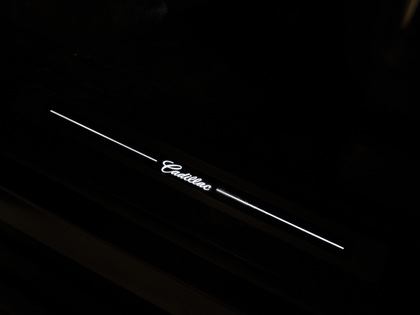 used 2019 Cadillac Escalade ESV car, priced at $37,900