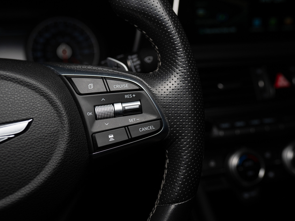 2020 Genesis G70 2.0T Elite AWD, 多伦多, 全款车