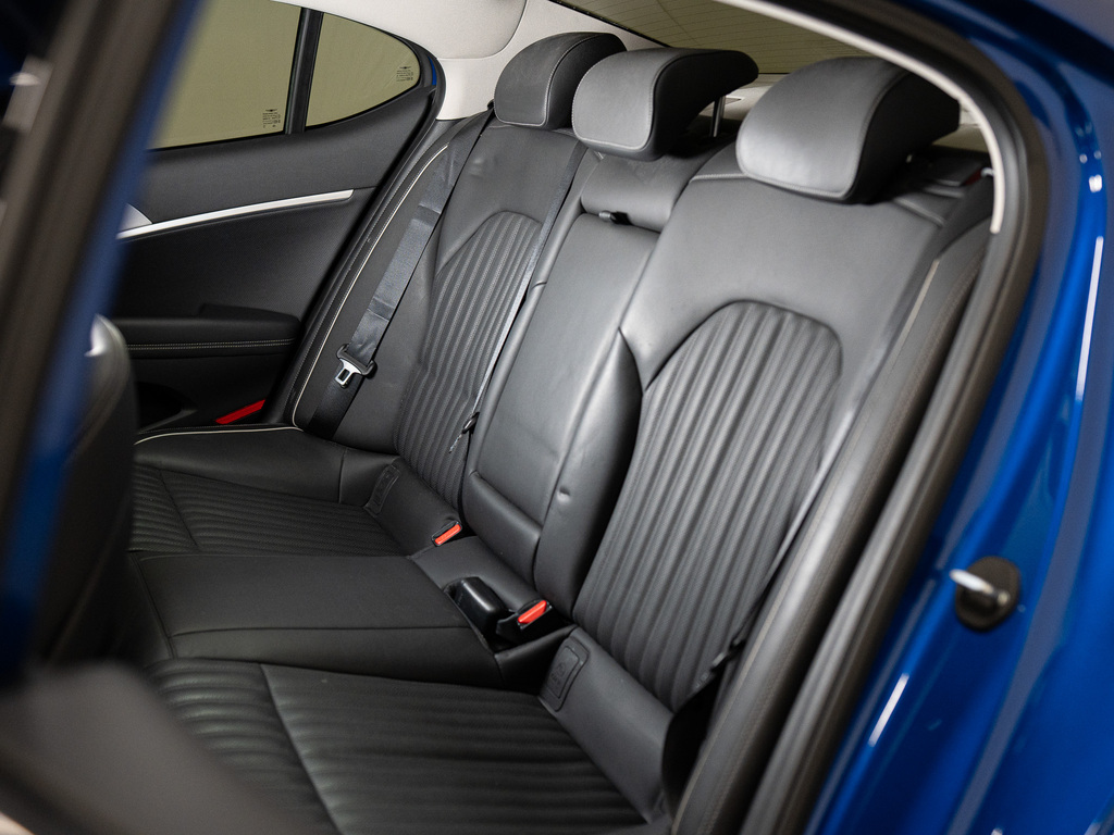 2020 Genesis G70 2.0T Elite AWD, 多伦多, 全款车