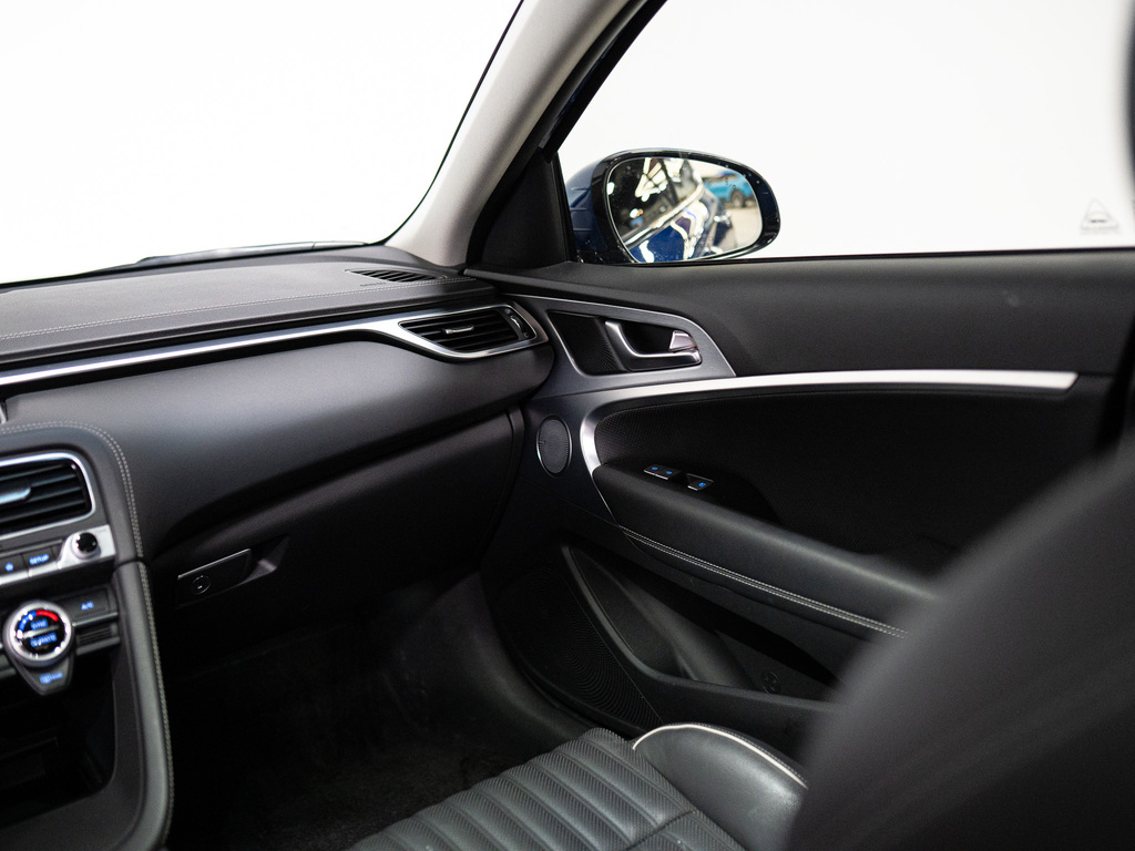 2020 Genesis G70 2.0T Elite AWD, 多伦多, 全款车