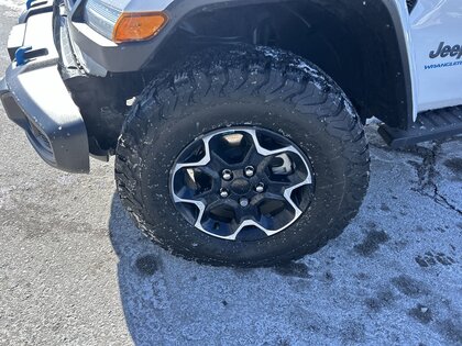 used 2023 Jeep Wrangler Unlimited car, priced at $45,749