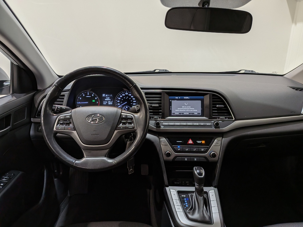 Hyundai Elantra 2018