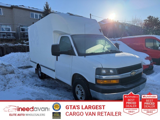 2022 Chevrolet Express Commercial Cutaway