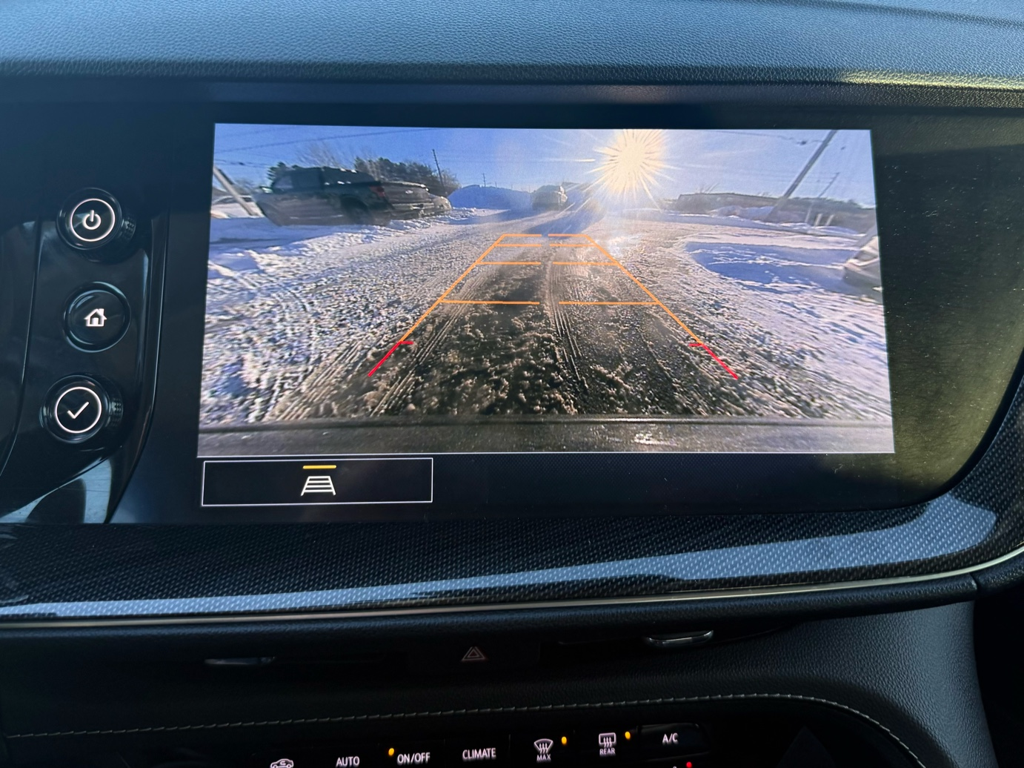 2021 Buick Envision - Gallery image 16