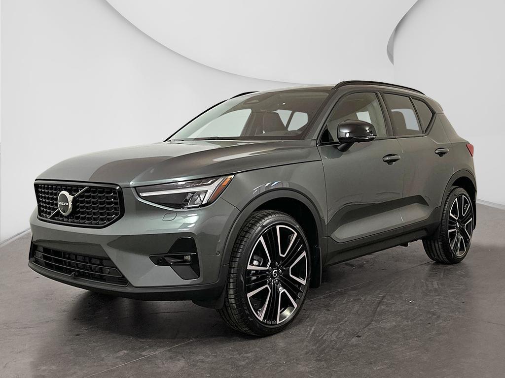 2026 Volvo XC40