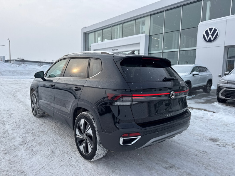 2025 Volkswagen Taos - Gallery image 7