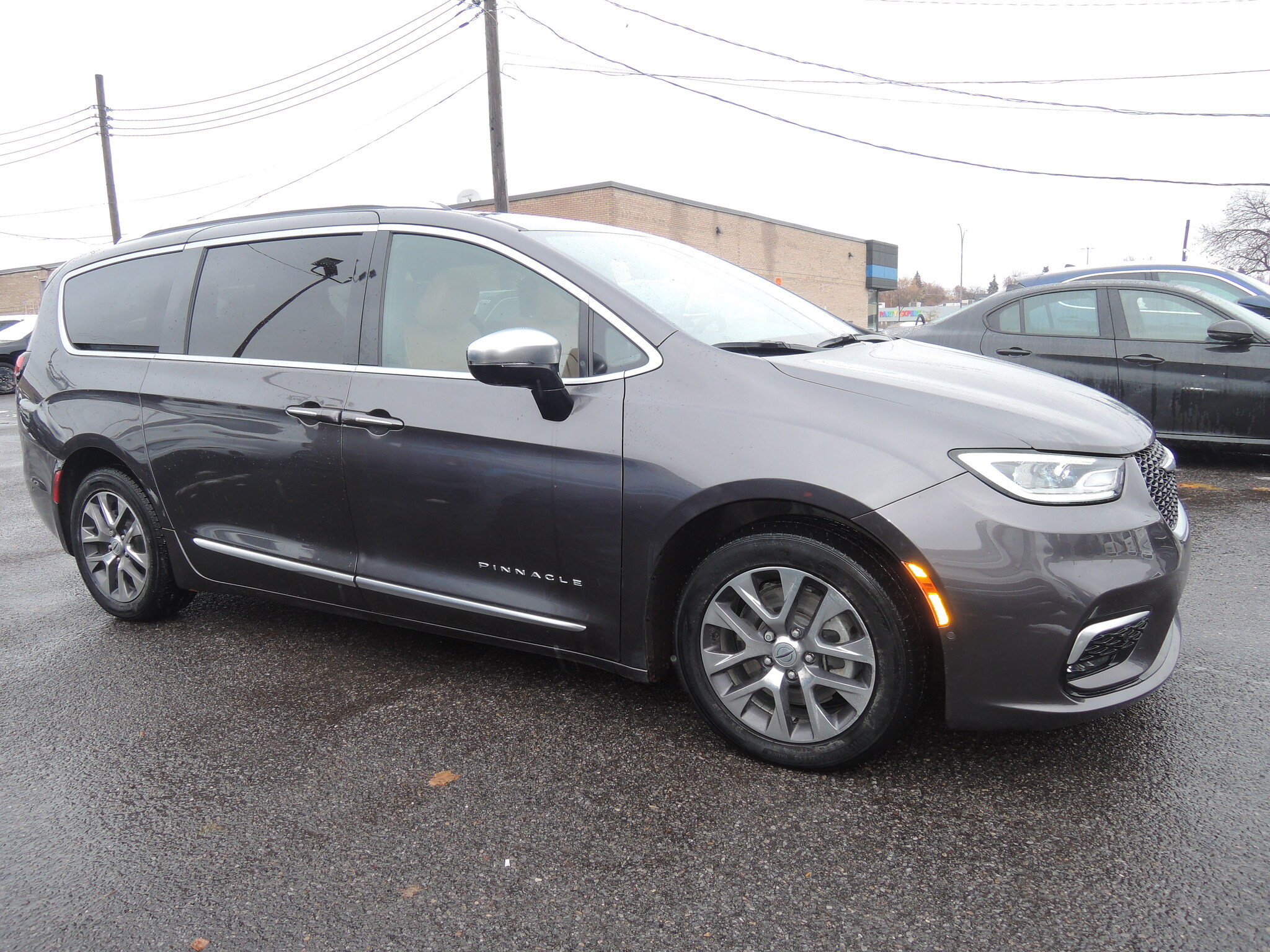 2023 Chrysler Pacifica Hybrid