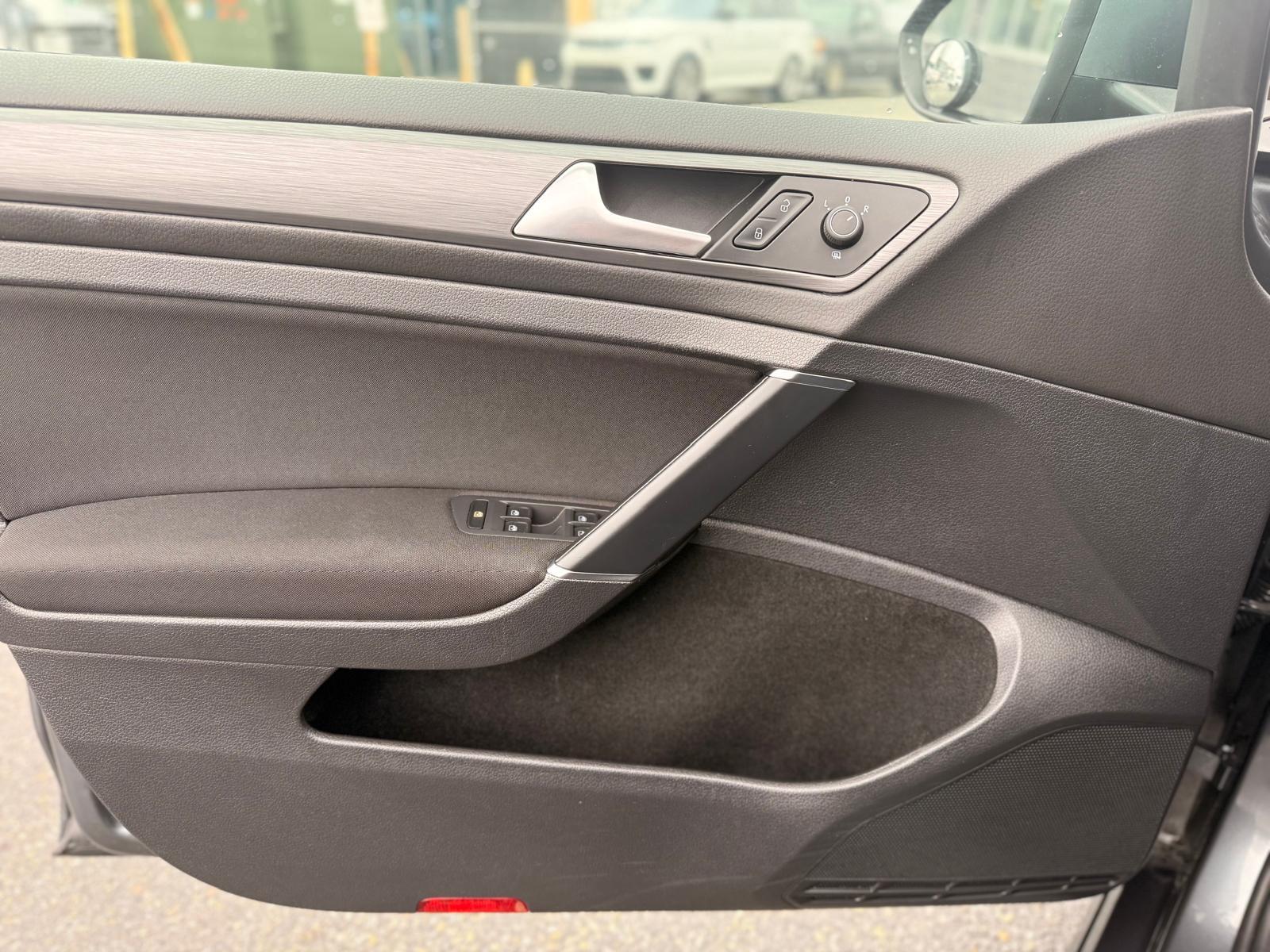 2019 Volkswagen Golf SportWagen