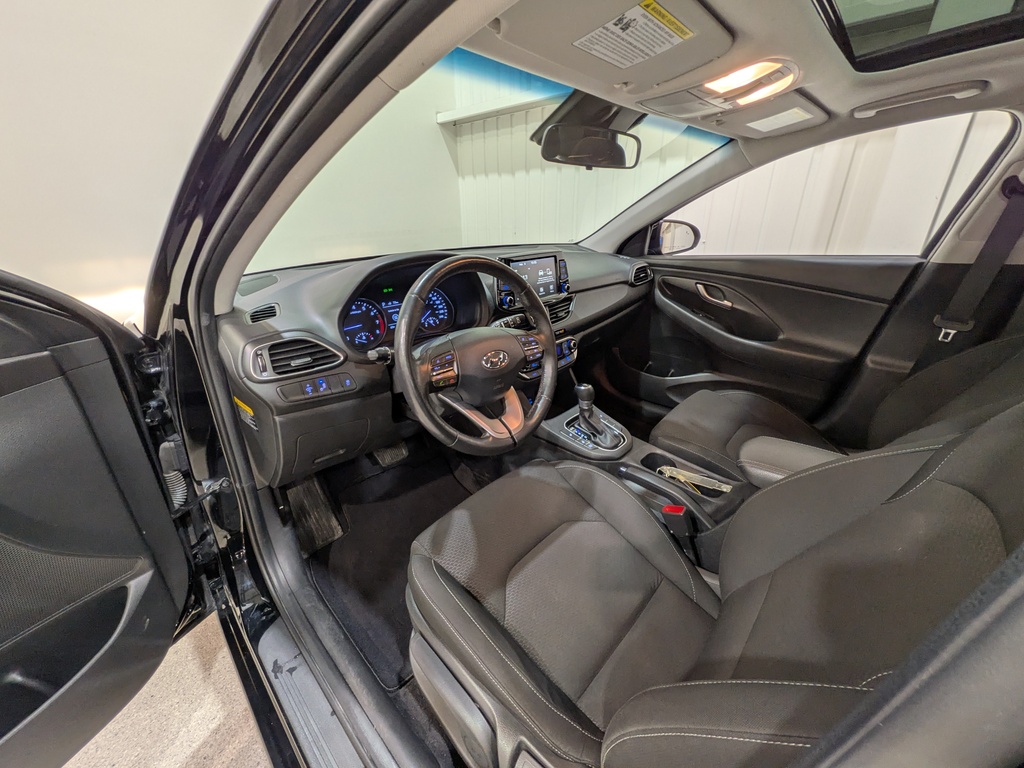 Hyundai Elantra GT 2020