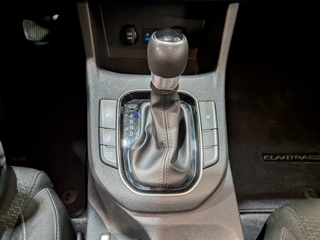 Hyundai Elantra GT 2020