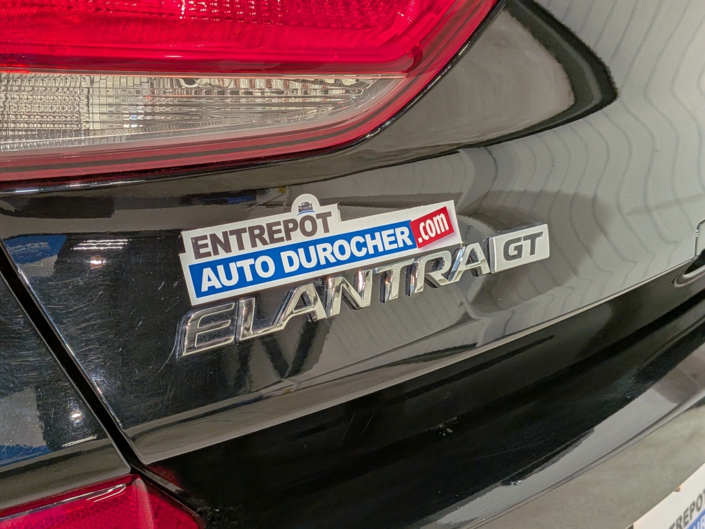 Hyundai Elantra GT 2020