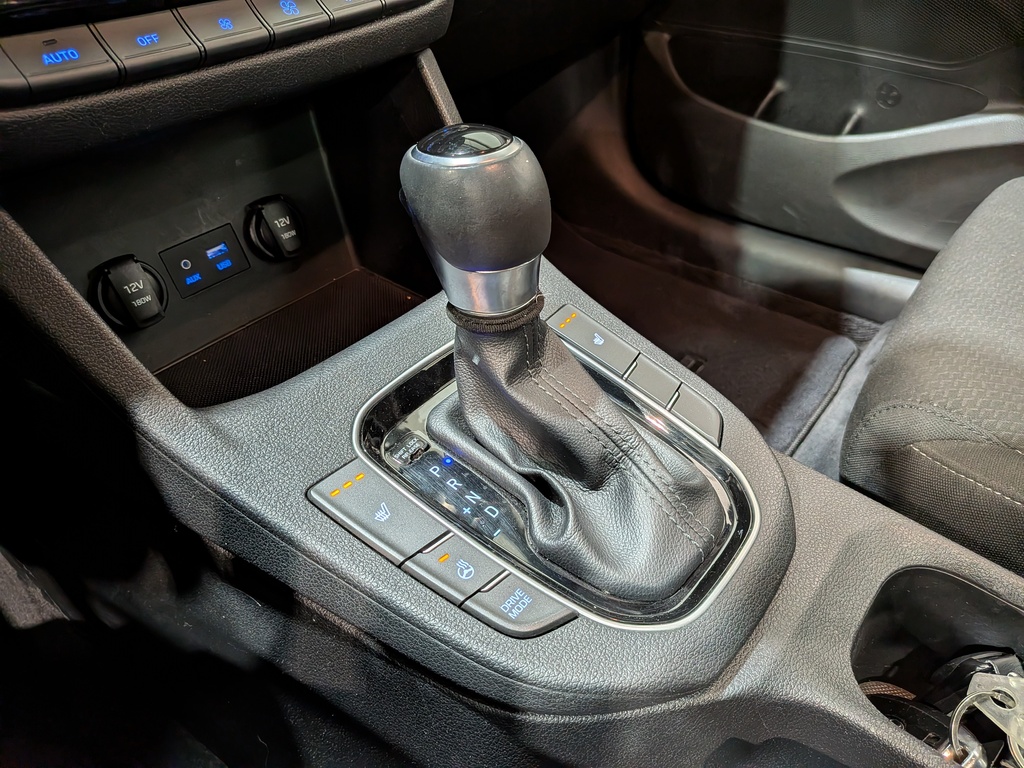 Hyundai Elantra GT 2020