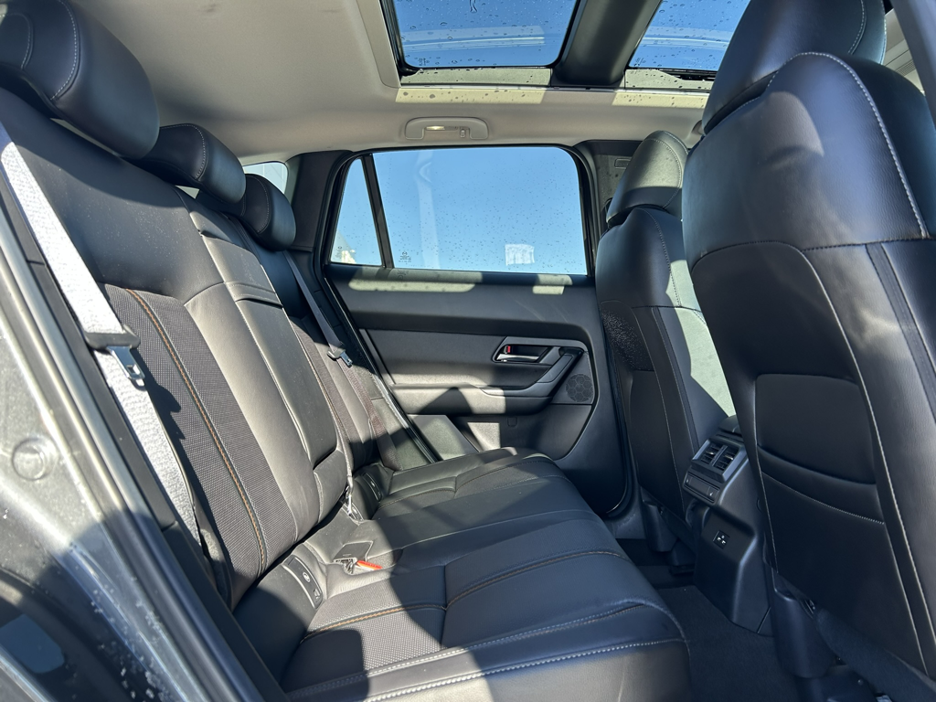 2024 Mazda CX-50 - Gallery image 31