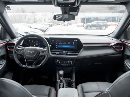 used 2025 Chevrolet TrailBlazer car, priced at $27,995