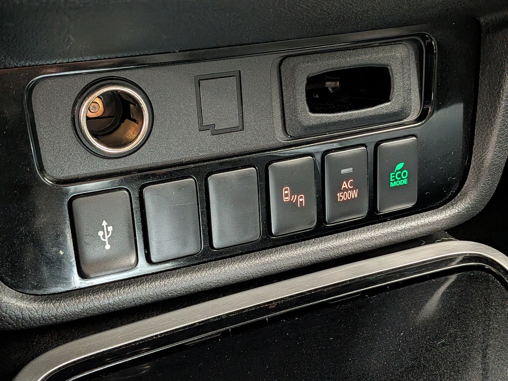 Mitsubishi Outlander PHEV 2022