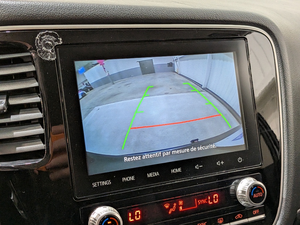 Mitsubishi Outlander PHEV 2022