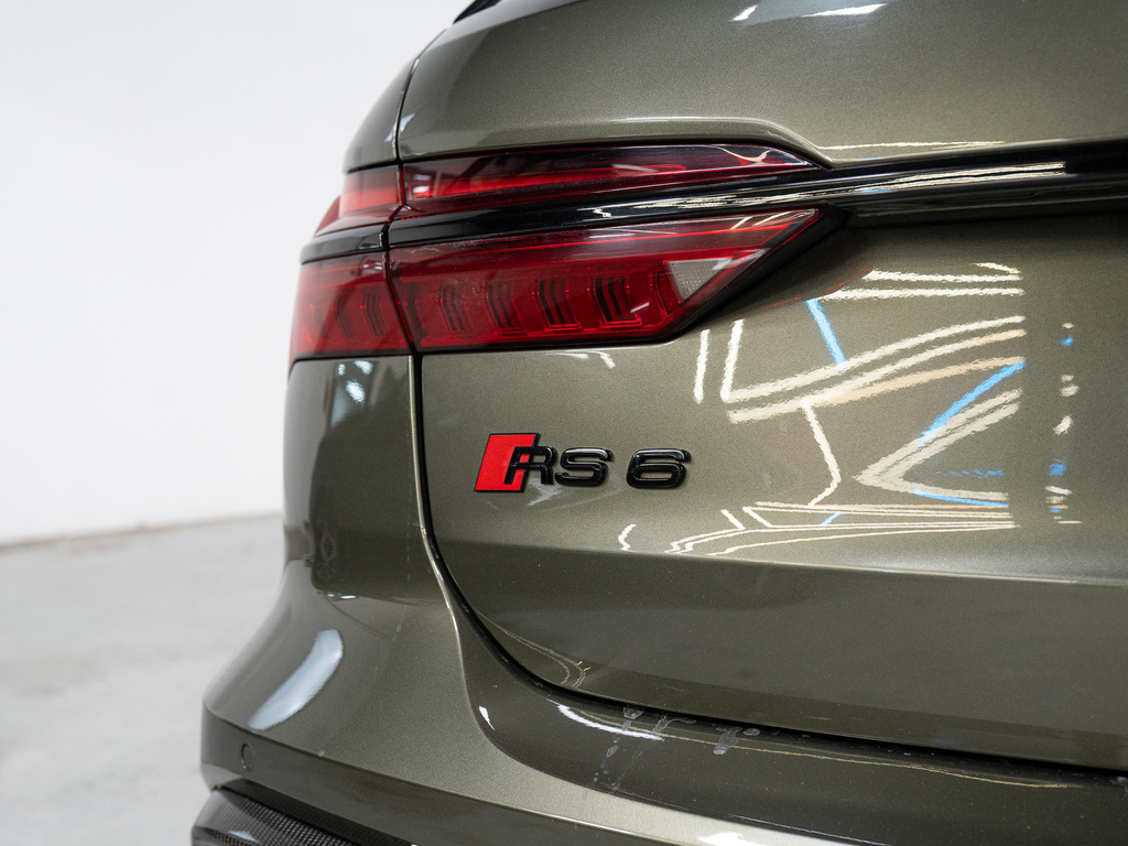 2023 Audi RS 6 Avant 4.0T, 多伦多, 全款车