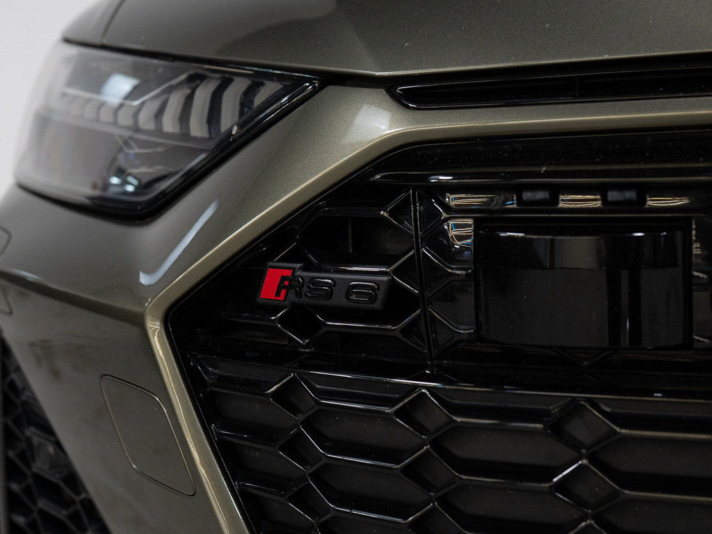2023 Audi RS 6 Avant 4.0T, 多伦多, 全款车