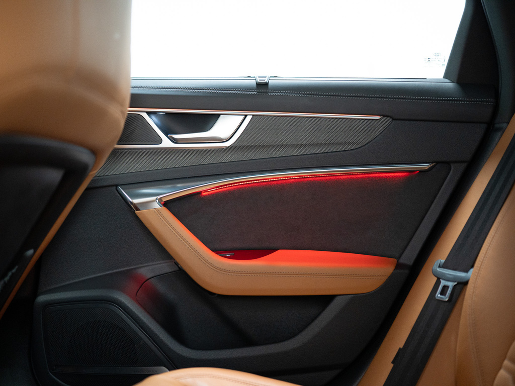 2023 Audi RS 6 Avant 4.0T, 多伦多, 全款车