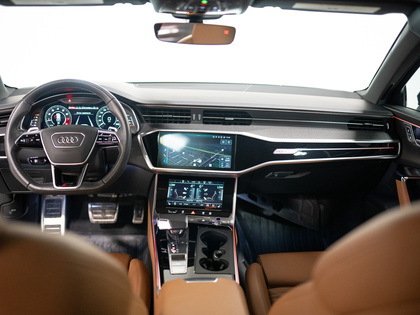 used 2023 Audi RS 6 Avant car, priced at $111,900