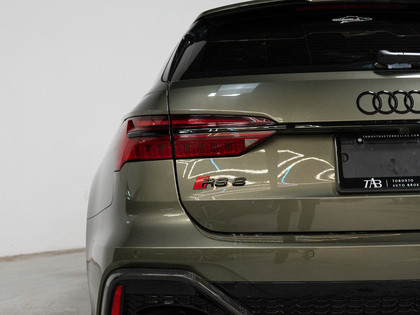 used 2023 Audi RS 6 Avant car, priced at $111,900