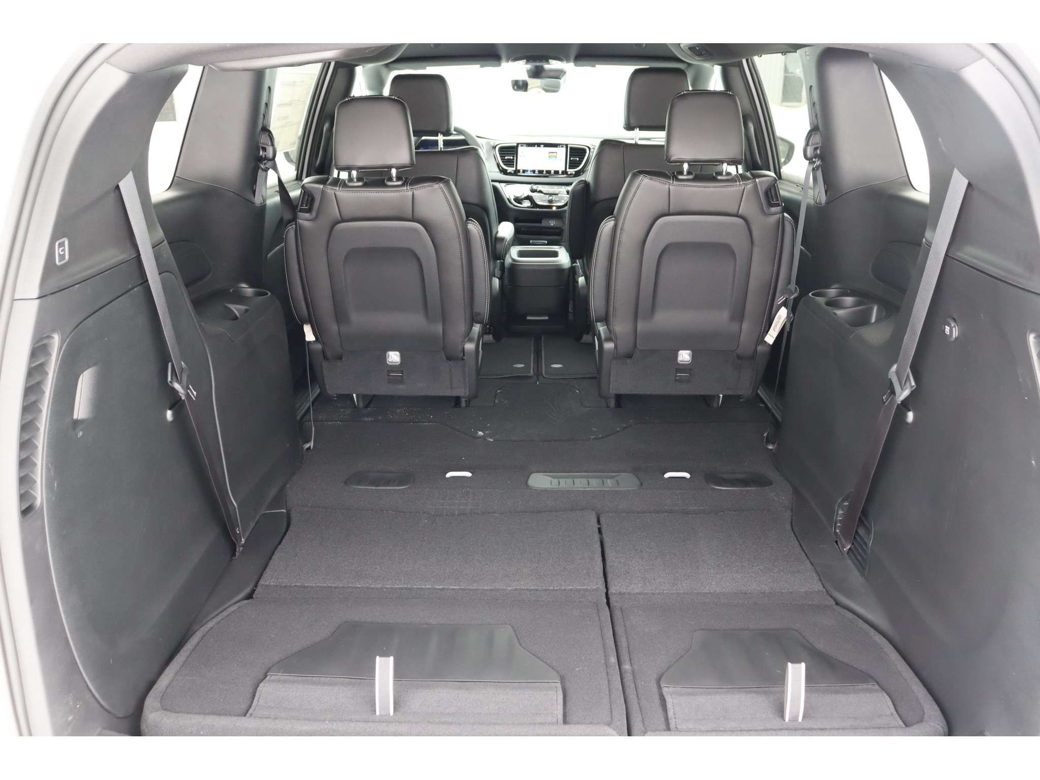 2026 Chrysler Grand Caravan