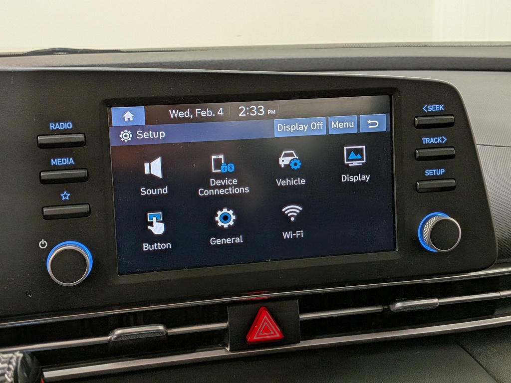 Hyundai Elantra 2023