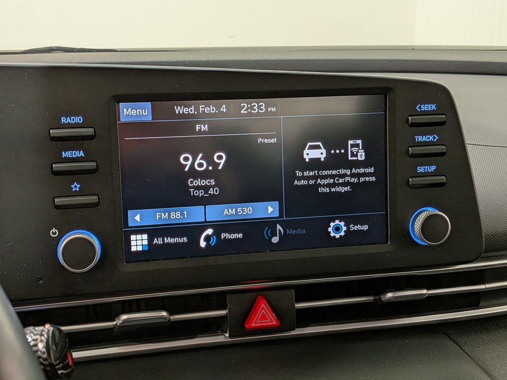 Hyundai Elantra 2023