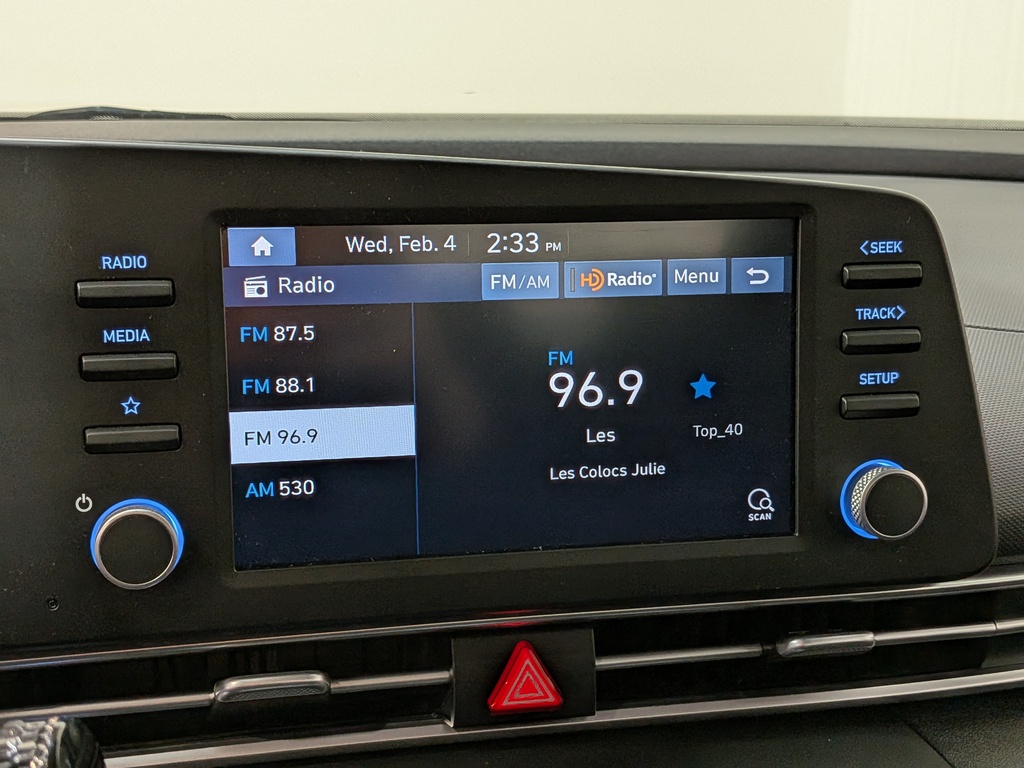 Hyundai Elantra 2023