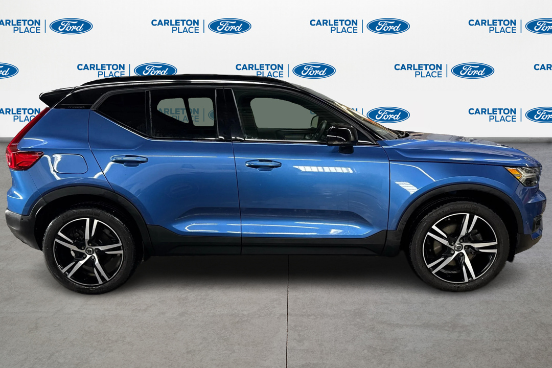 2020 Volvo XC40