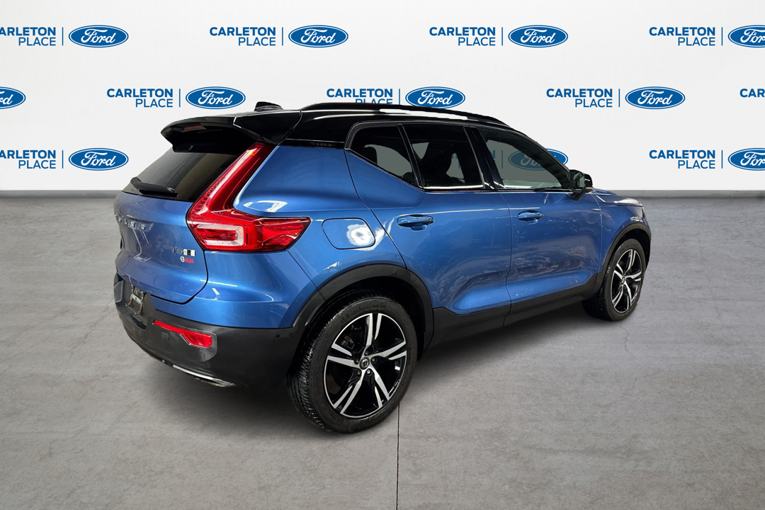 2020 Volvo XC40