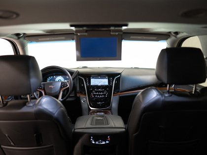 used 2019 Cadillac Escalade ESV car, priced at $45,900