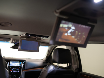 used 2019 Cadillac Escalade ESV car, priced at $45,900