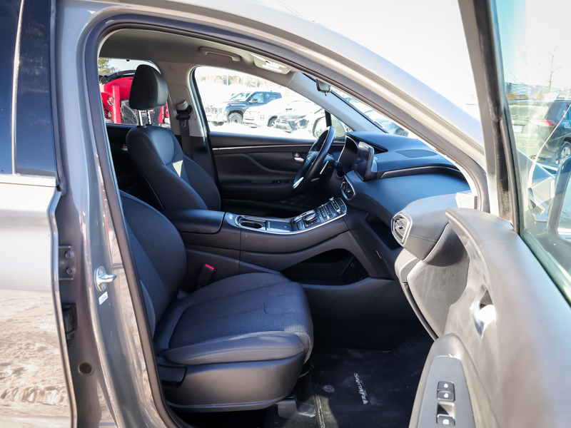 2023 Hyundai Santa Fe - Gallery image 10