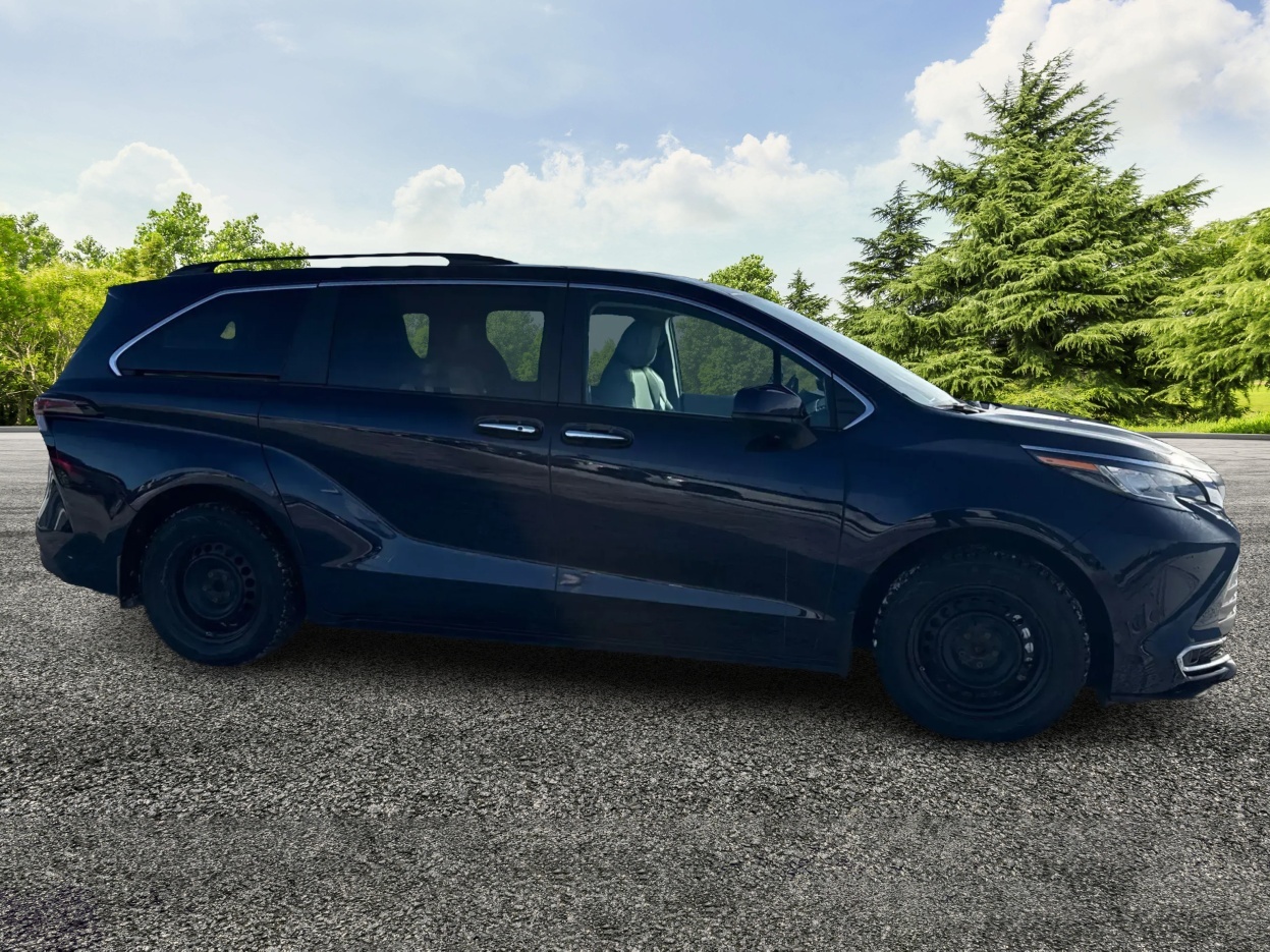 2023 Toyota Sienna