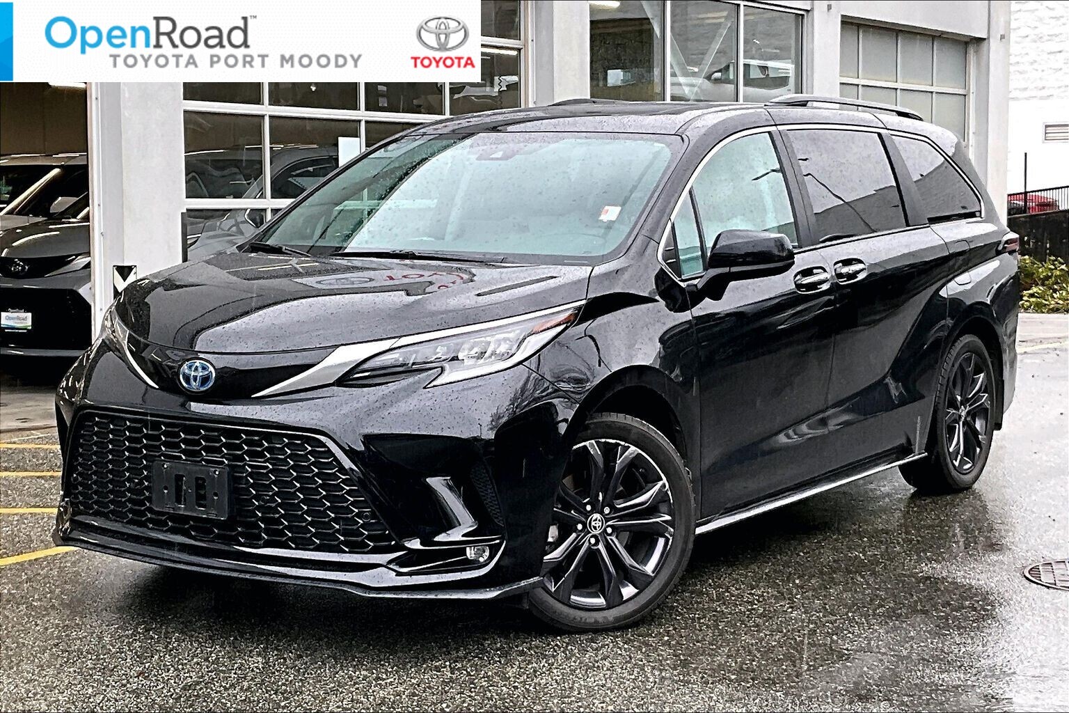 Toyota Sienna XSE 7-Passenger FWD